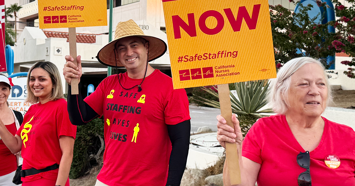 Tenet nurses holding signs and shirt "Safe staffing now" "Safe staffing saves lives"