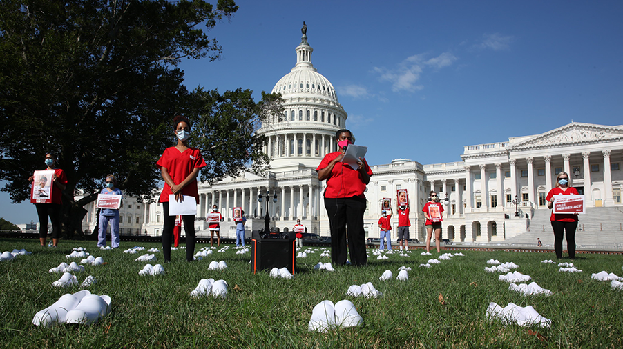 Nurses outside capitol building