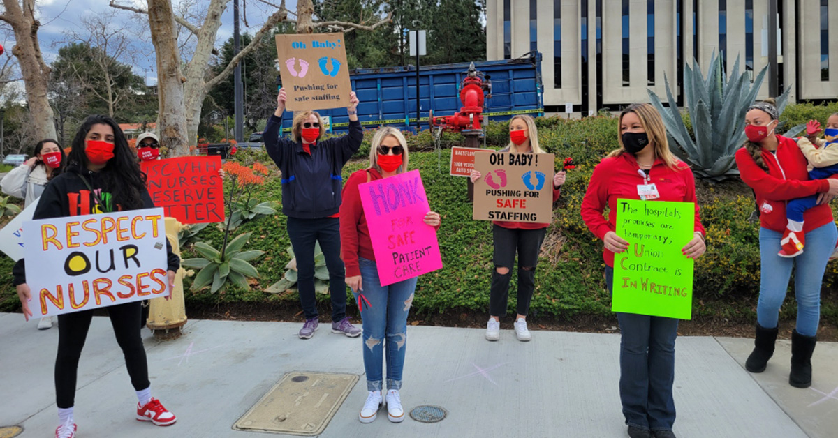 Verdugo Hills nurses picketing outside hospital