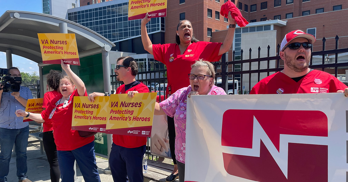 VA nurses picketing outside hospital