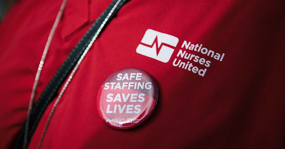 Nurse button "Safe Staffing Saves Lives"