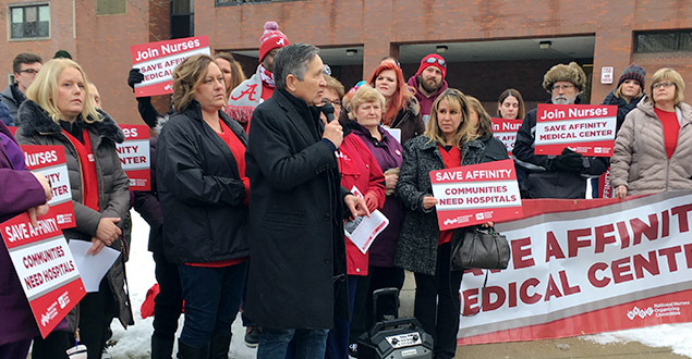 Dennis Kucinich with Ohio NNU RNs