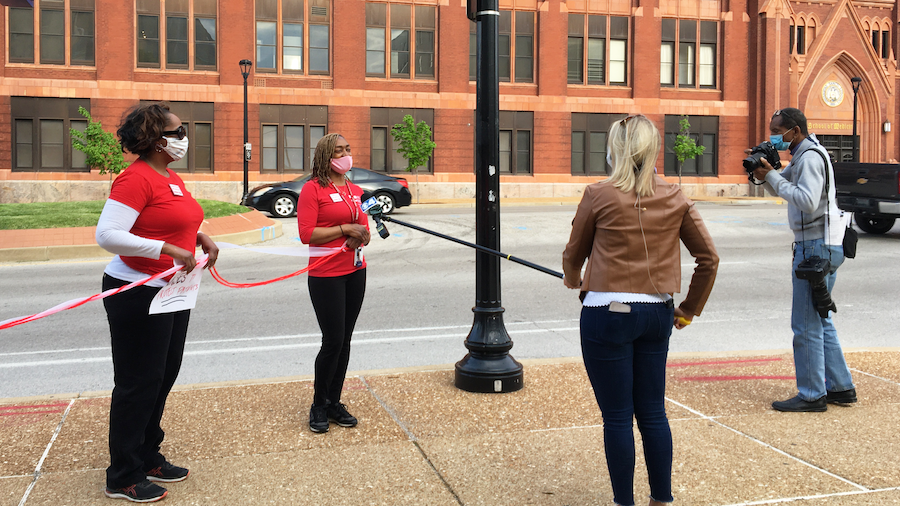 SLUH nurses hold press conference calling for appropriate PPE requirements - May 7, 2020