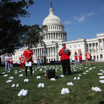 Nurses outside Capitol Building hold vigil for fallen nurses