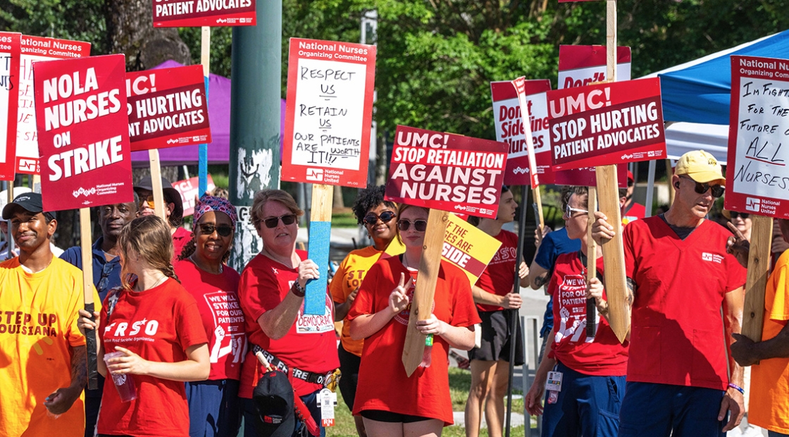 Nurses on strike line