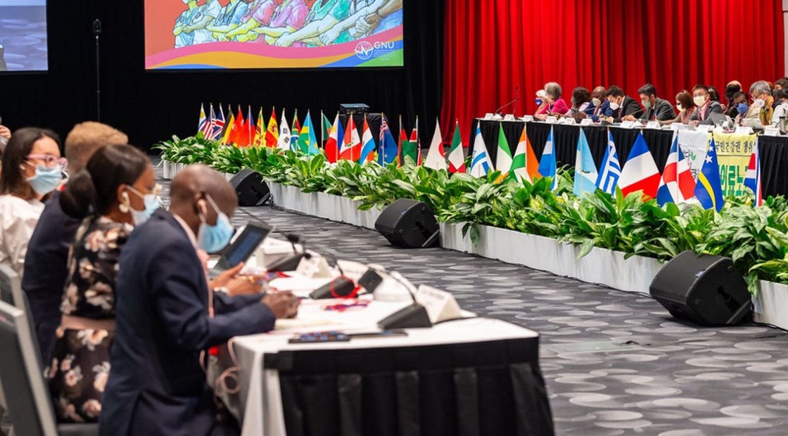 Global Nurses United delegates meeting in San Francisco