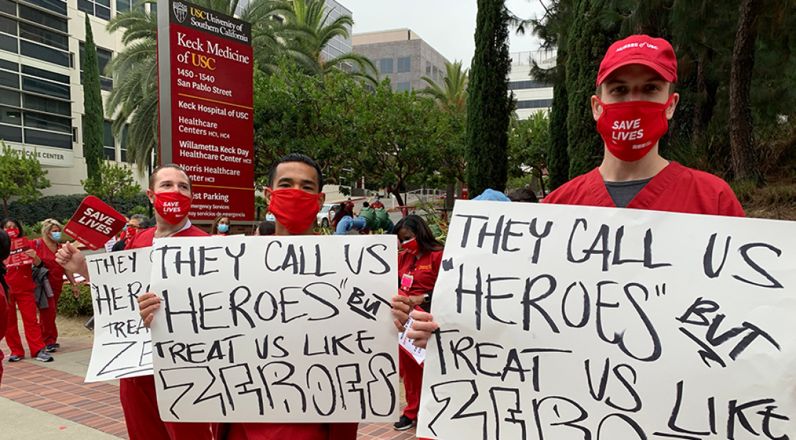 Nurses picketing at USC Keck Medicine