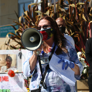 RN speaks at vigil for Janine Paiste-Ponder, RN, at Sutter Alta Bates Summit Medical Center in Oakland