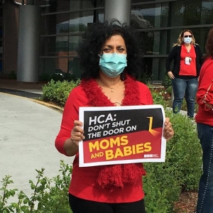 Nurse's protesting HCA's closure of Women’s Services