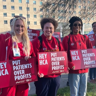 Kansas City nurses picket for safer staffing