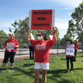 Nurses protest at HCA’s Good Samaritan and Regional hospitals