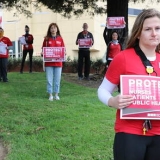 Nurses protest lack of PPE