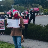 Nurses rally outside medical center